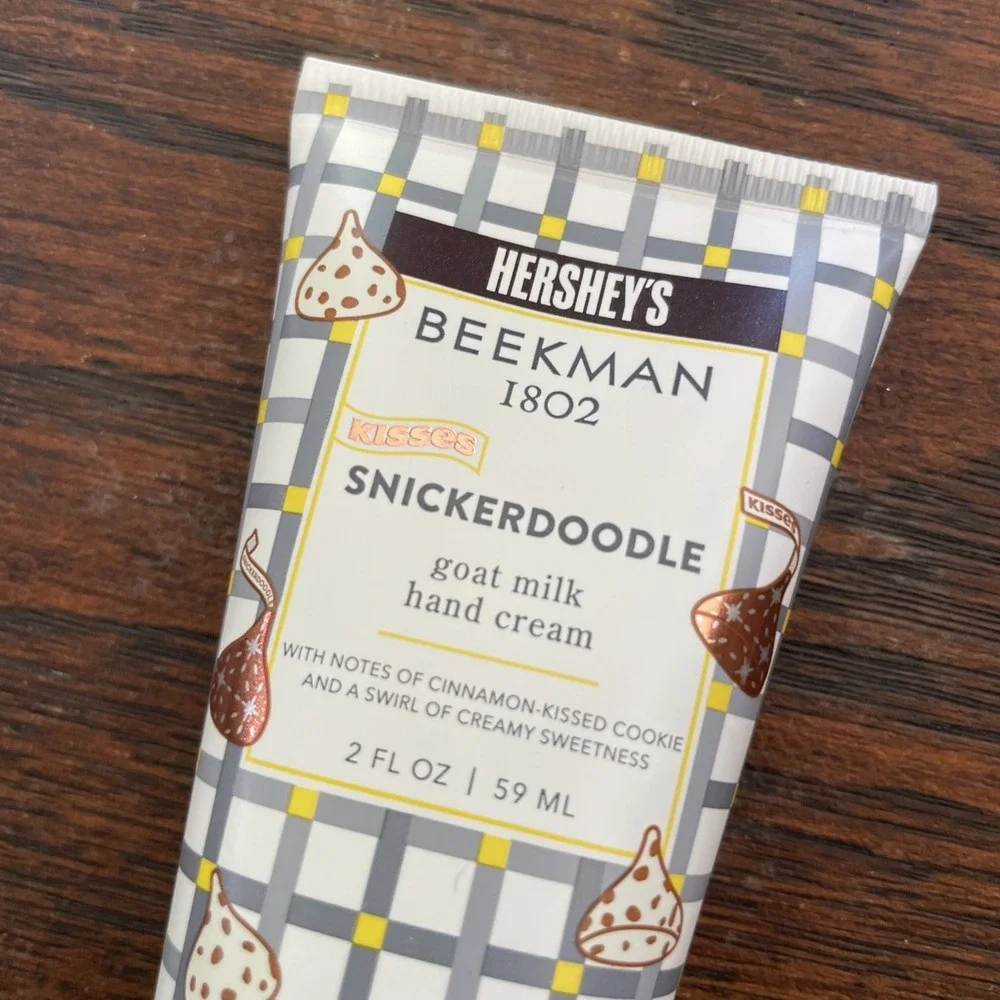 BEEKMAN 1802 Hershey's Kisses Snickerdoodle Hand Cream 2 fl. oz.  NEW!